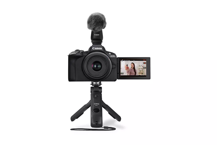 Canon%20EOS%20R50%20Content%20Creator%20Kit%20
