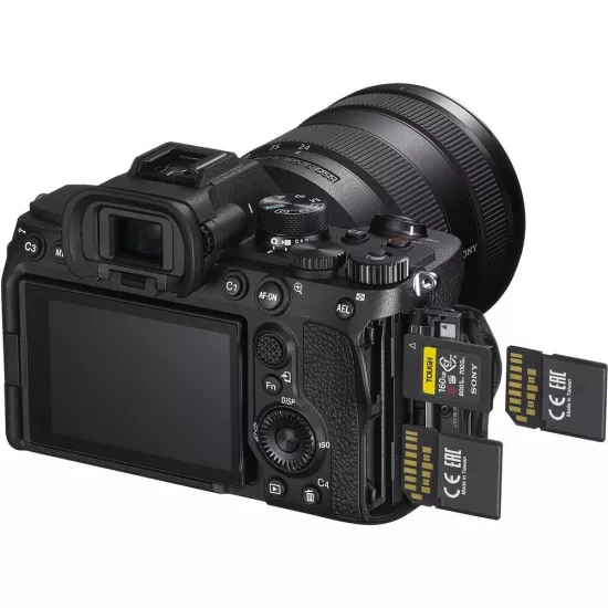 Sony A7 IV + 28-70mm OSS Lens Kit Full Frame