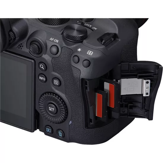 Canon EOS R6 Mark II + RF 24-105mm f/4-7.1 IS STM Kit